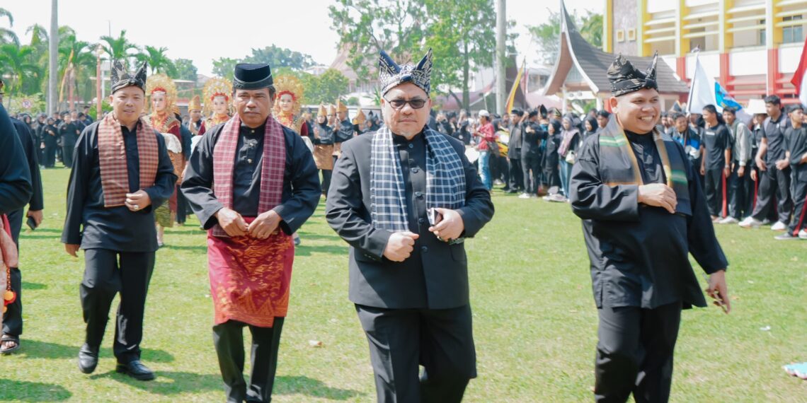 Menjadi Ekstrakurikuler Wajib, Ketua DPRD Sumbar Dukung Silek Tradisi Minangkabau Bentuk Karakter Pelajar