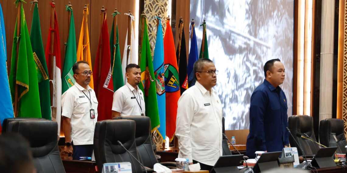 DPRD Sumbar Bahas Tiga Ranperda Strategis, Fokus Pendidikan, Petani dan Infrastruktur Jalan