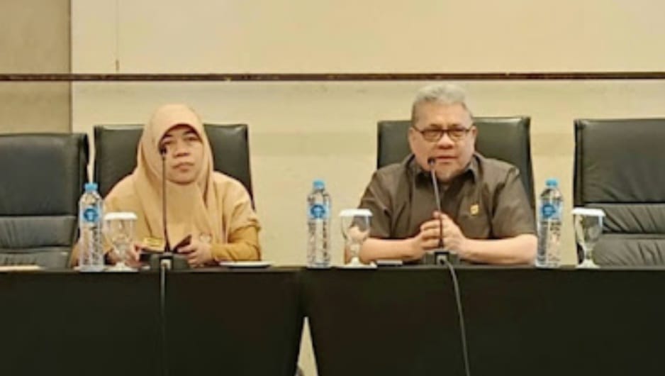Ketua DPRD Sumbar Muhidi Ajak Kepala Sekolah Bangun Kepemimpinan Visioner untuk Wujudkan Generasi Emas 2045.